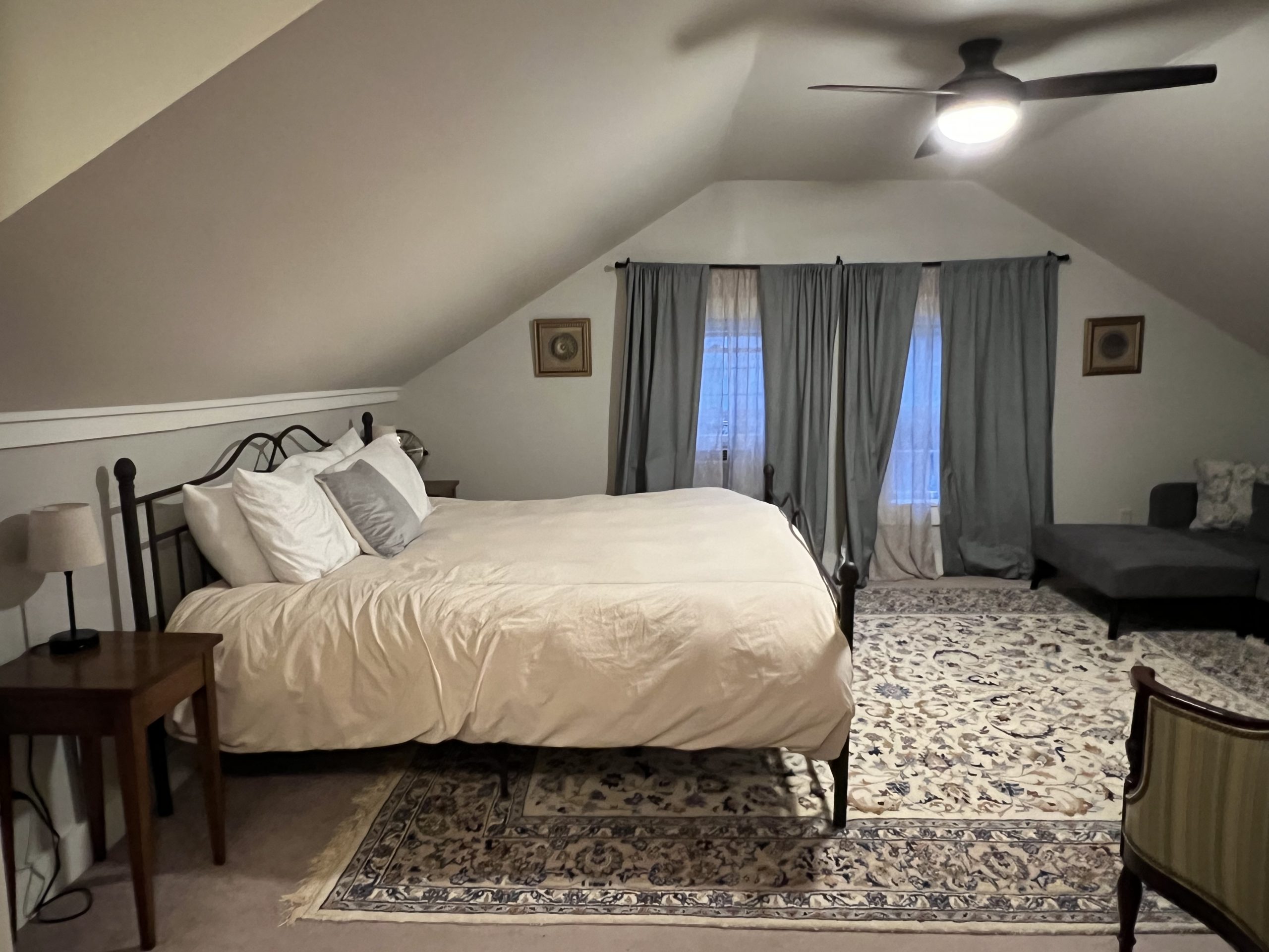 Penthouse Suite - Independence Inn - Strafford, NH